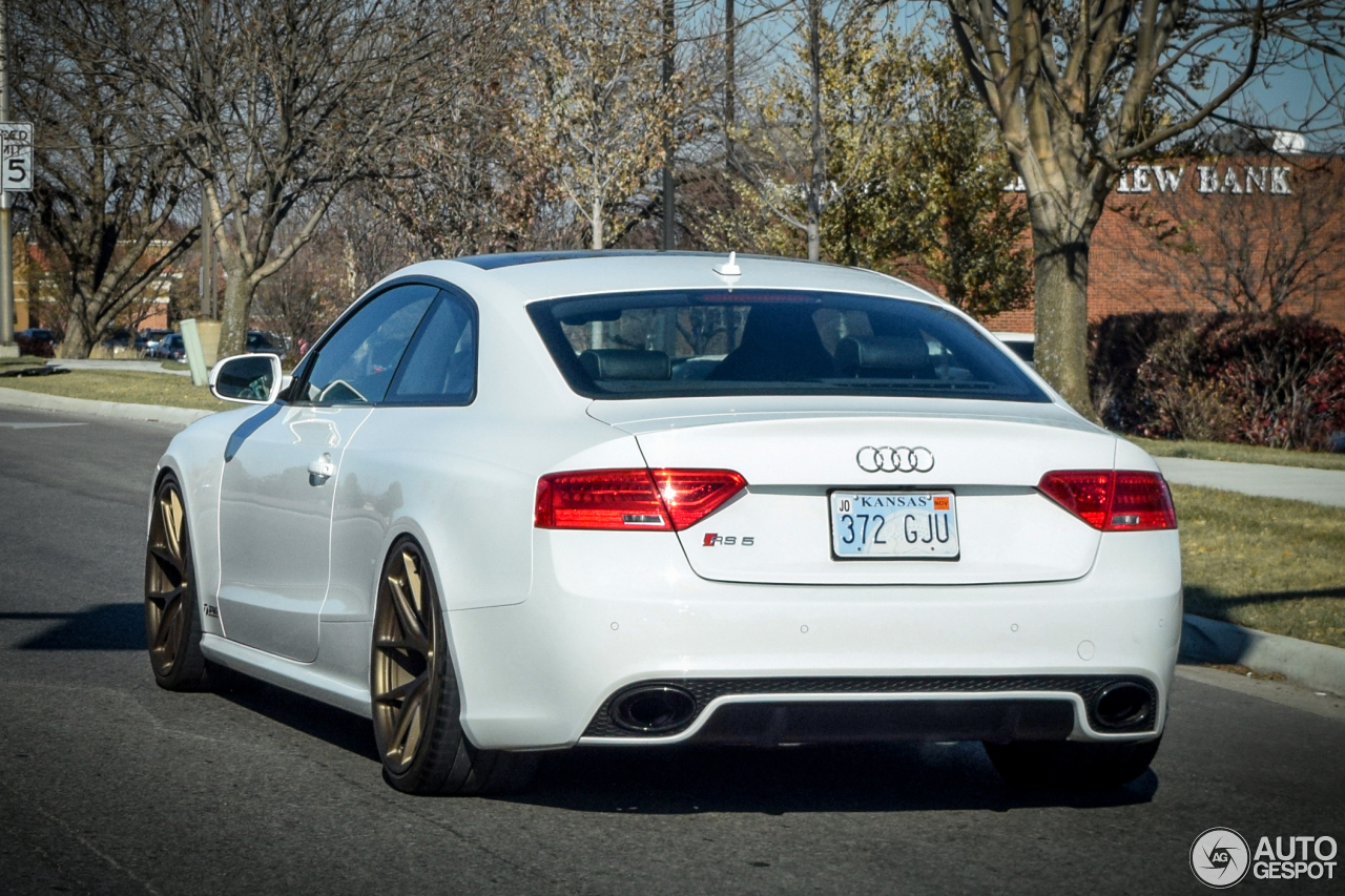 Audi RS5 B8 2012