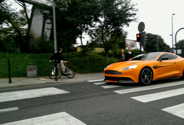 Aston Martin Vanquish 2013