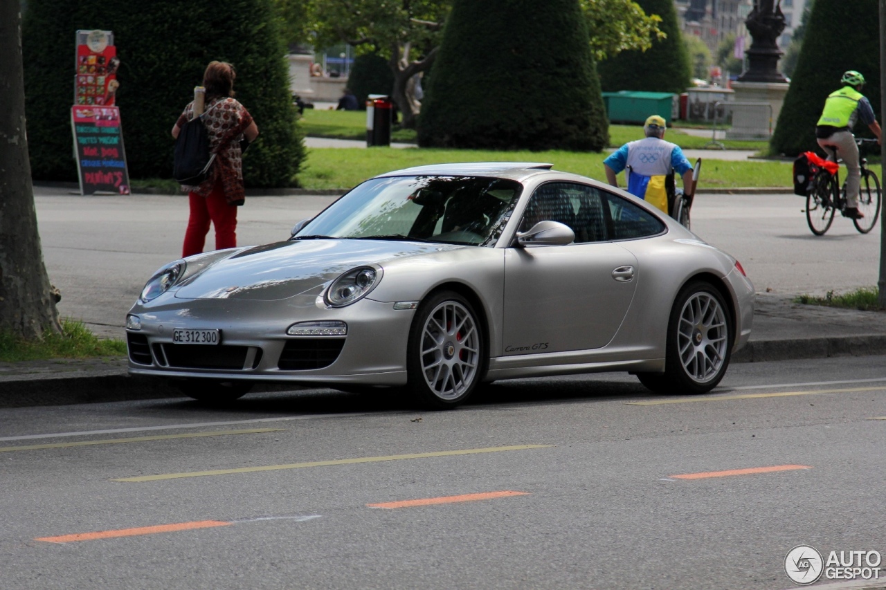 Porsche 997 Carrera GTS