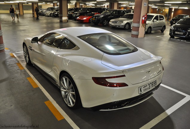 Aston Martin Vanquish 2013