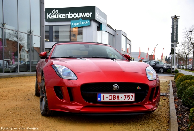 Jaguar F-TYPE S Convertible