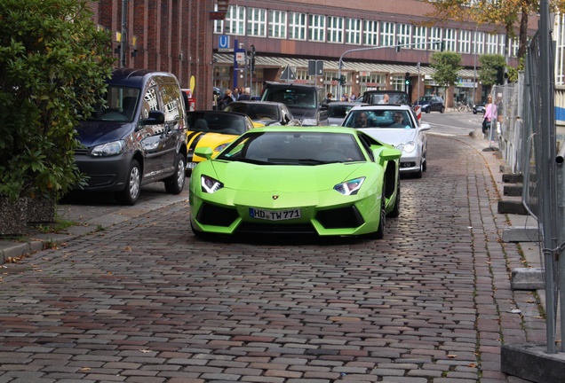 Lamborghini Aventador LP700-4