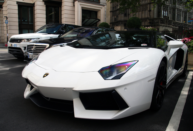 Lamborghini Aventador LP700-4 Roadster