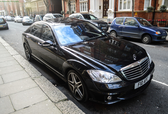 Mercedes-Benz S 63 AMG W221