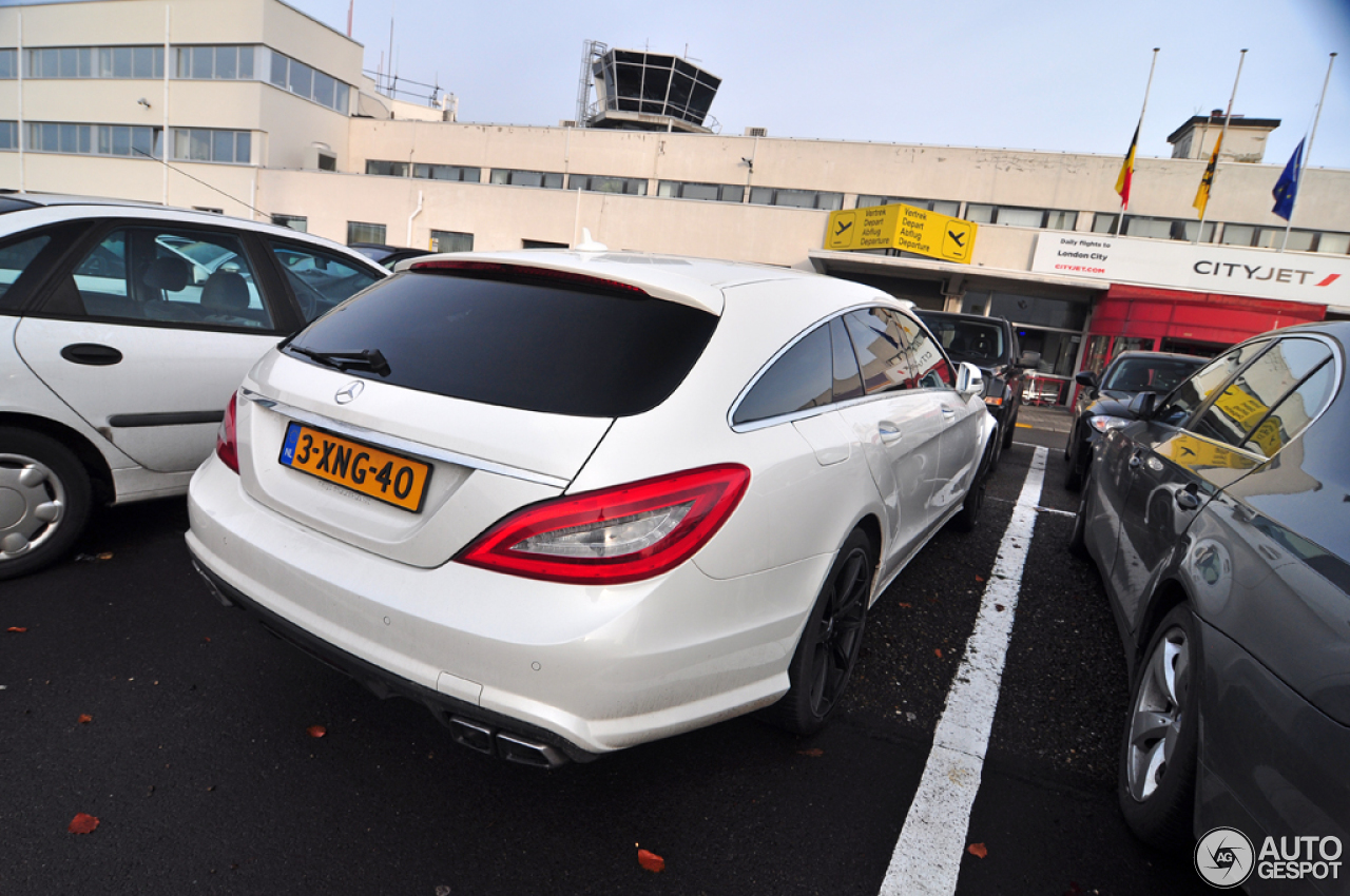 Mercedes-Benz CLS 63 AMG X218 Shooting Brake