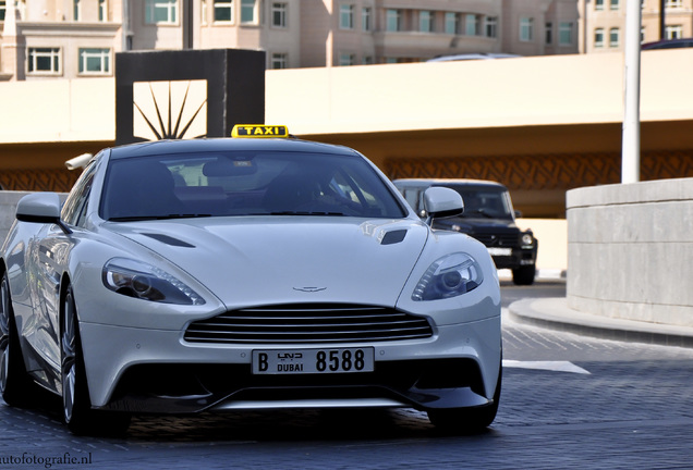 Aston Martin Vanquish 2013