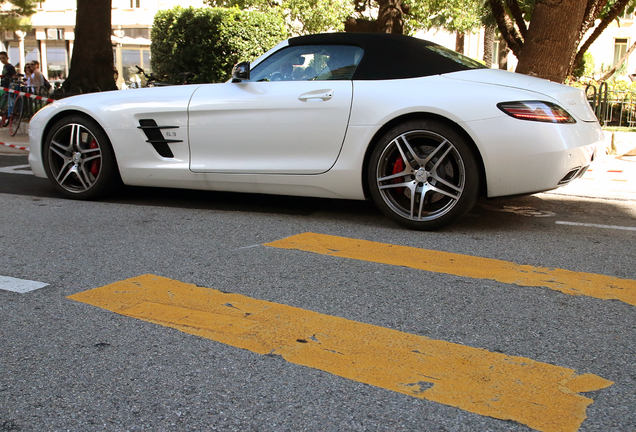 Mercedes-Benz SLS AMG GT Roadster