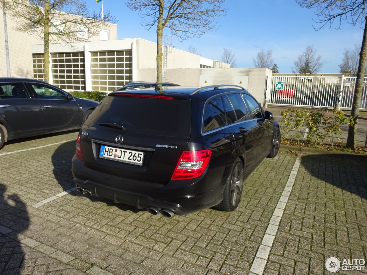 Mercedes-Benz C 63 AMG Estate 2012