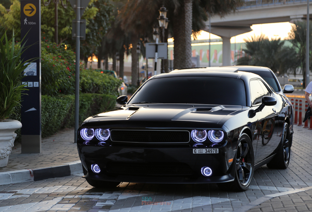 Dodge Challenger SRT-8 392