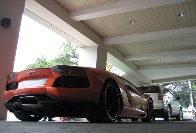 Lamborghini Aventador LP700-4