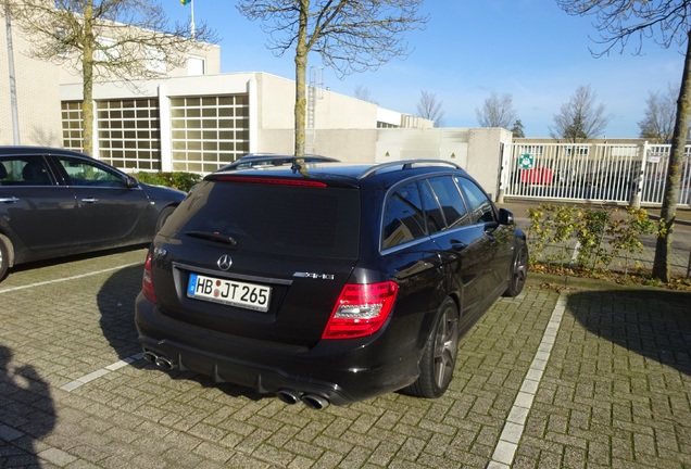 Mercedes-Benz C 63 AMG Estate 2012