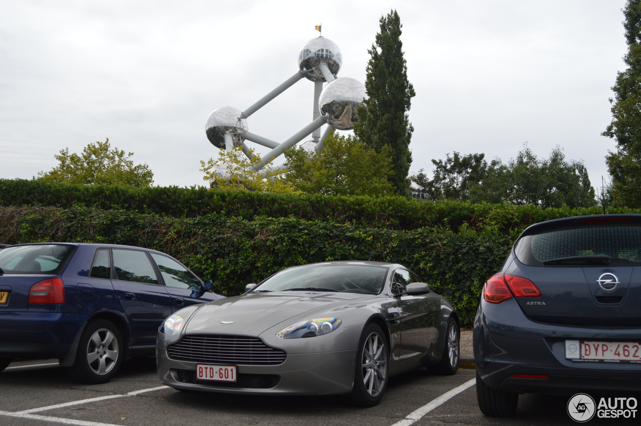 Aston Martin V8 Vantage