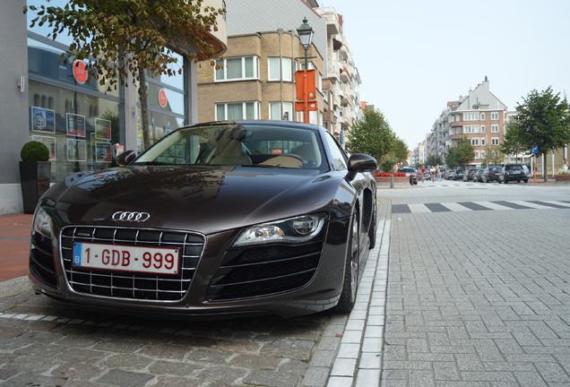 Audi R8 V10