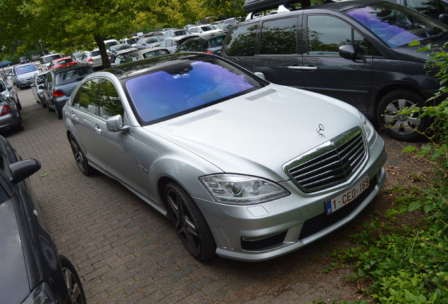 Mercedes-Benz S 63 AMG W221 2010