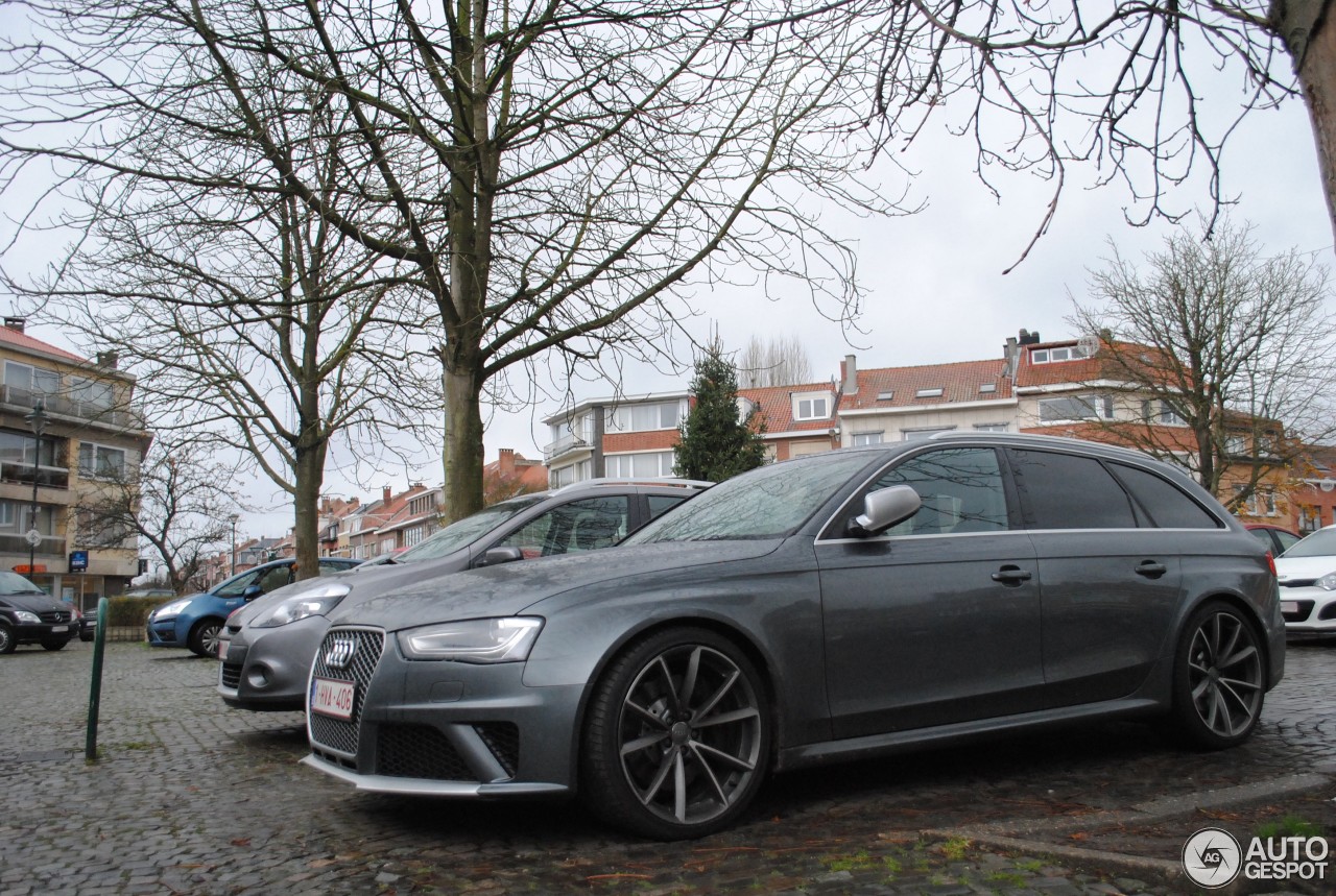 Audi RS4 Avant B8