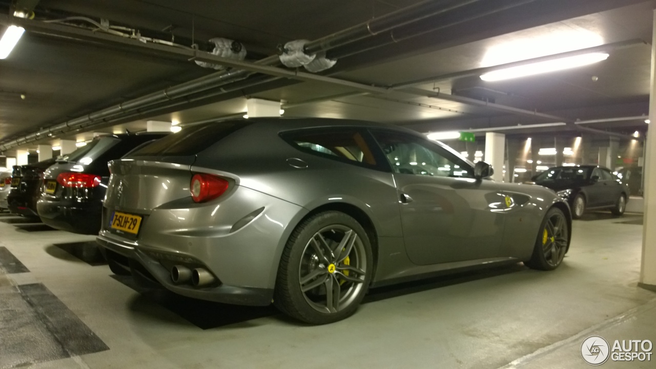 Ferrari FF