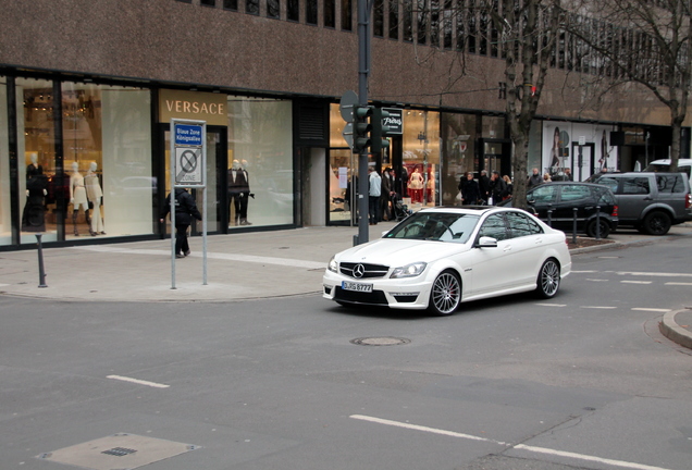 Mercedes-Benz C 63 AMG W204 2012