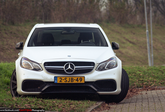 Mercedes-Benz E 63 AMG S W212