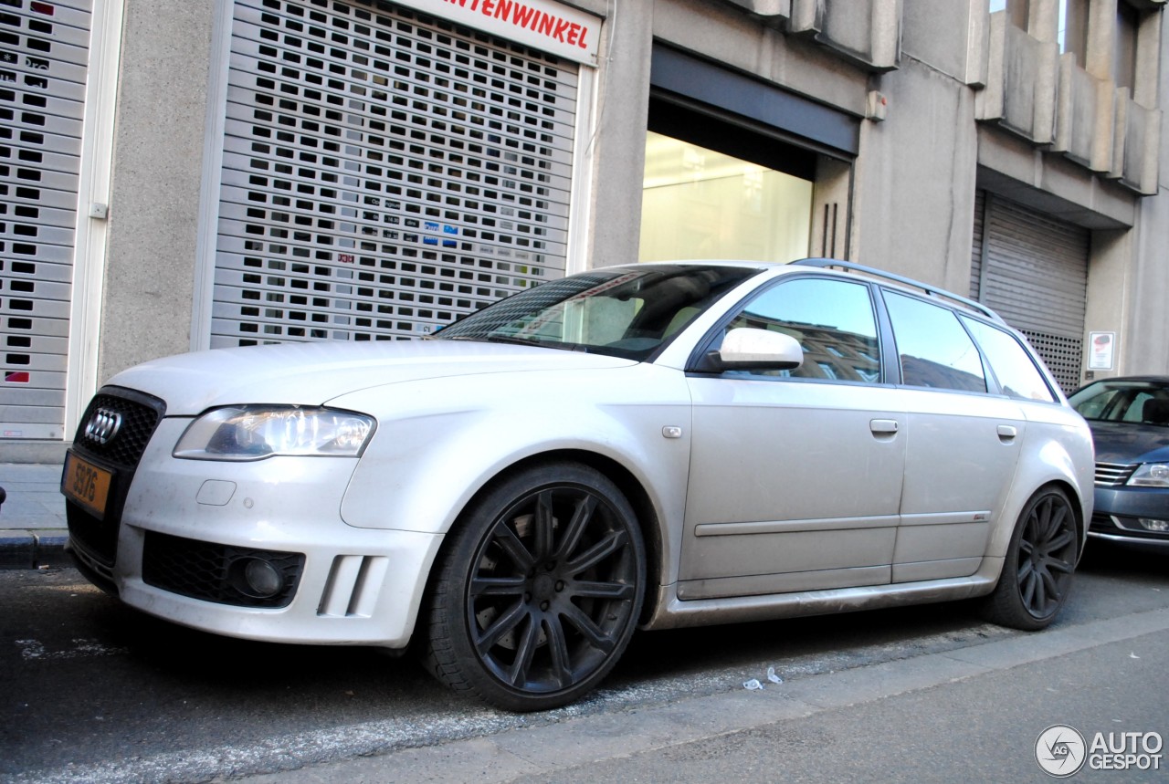 Audi RS4 Avant B7