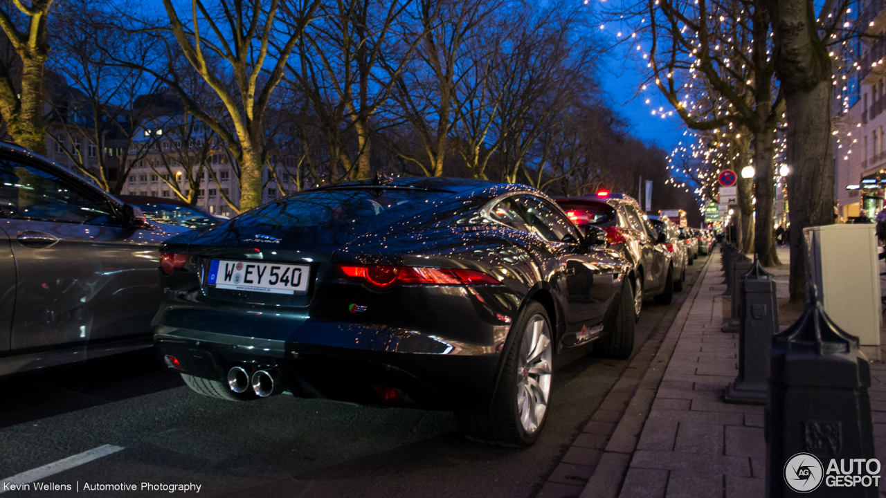 Jaguar F-TYPE S Coupé