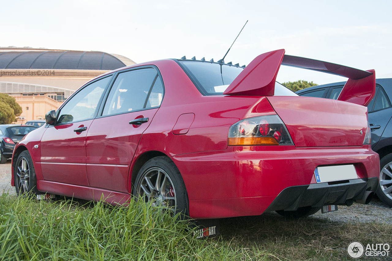 Mitsubishi Lancer Evolution IX