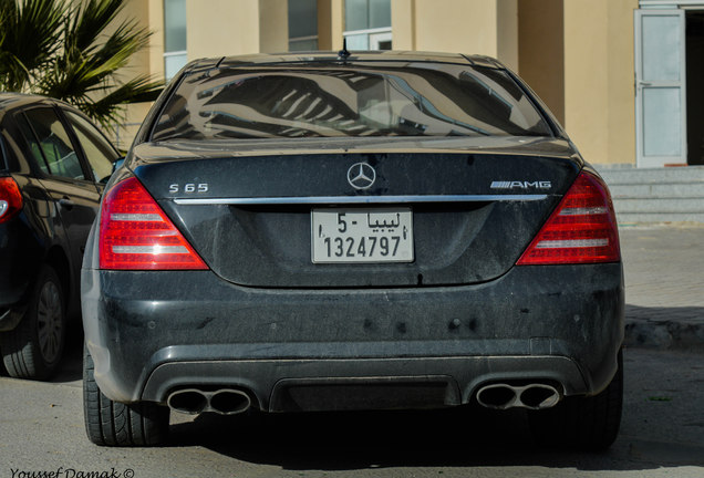 Mercedes-Benz S 65 AMG V221