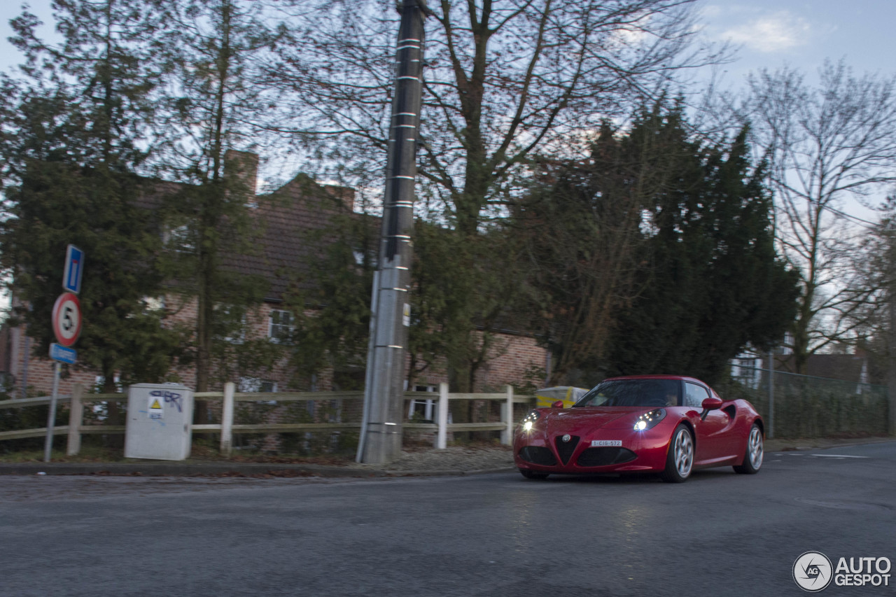 Alfa Romeo 4C Coupé