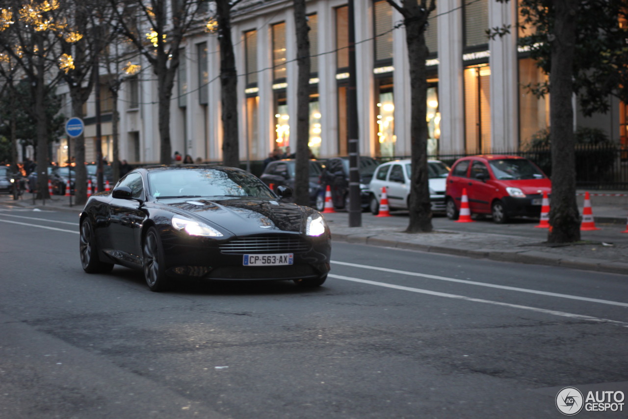 Aston Martin DB9 2013