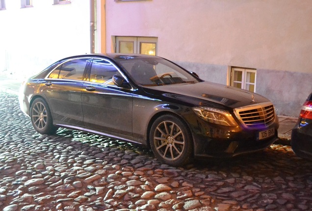 Mercedes-Benz S 63 AMG V222