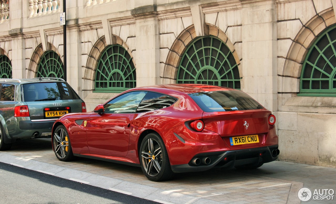 Ferrari FF