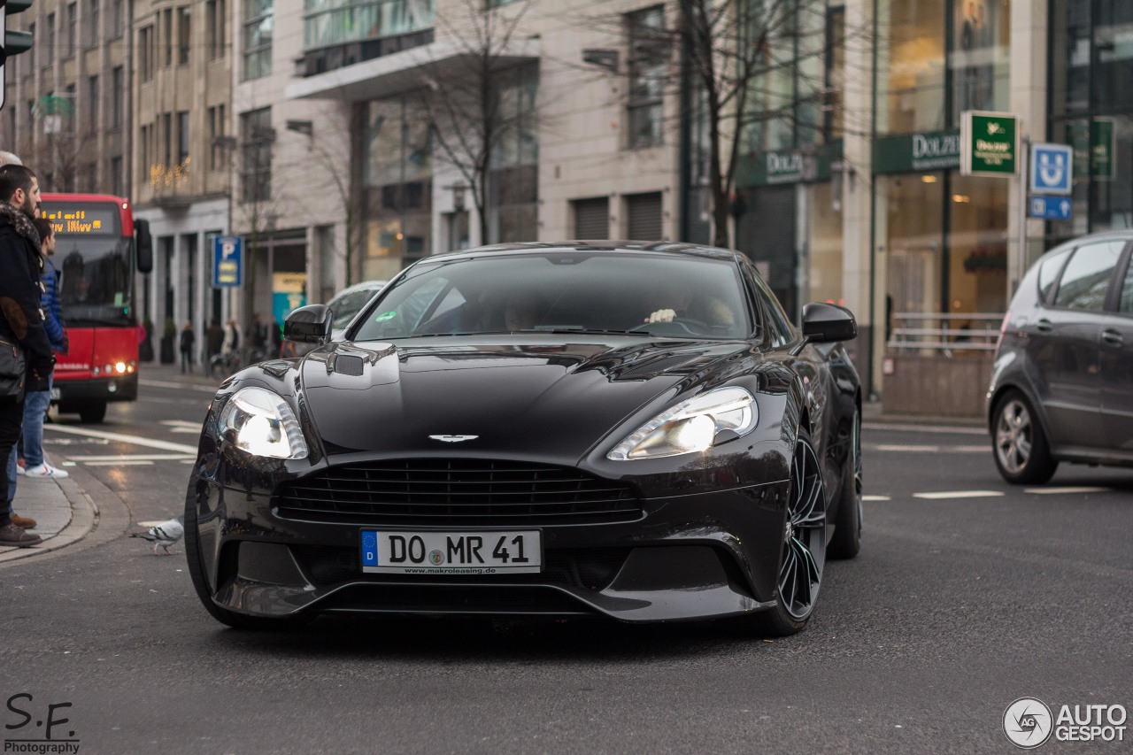 Aston Martin Vanquish 2013