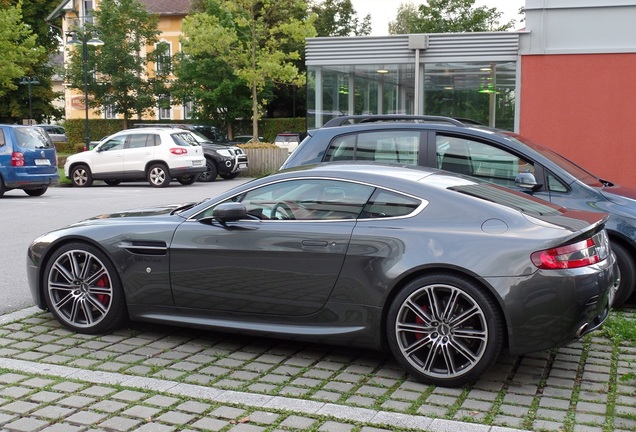 Aston Martin V8 Vantage