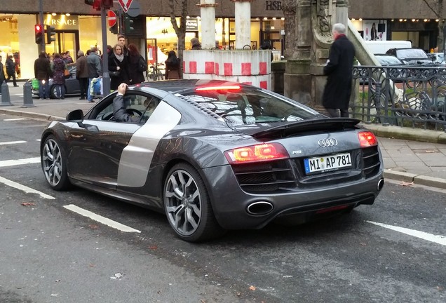 Audi R8 V10