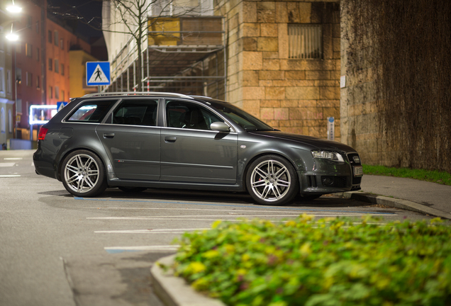 Audi RS4 Avant B7