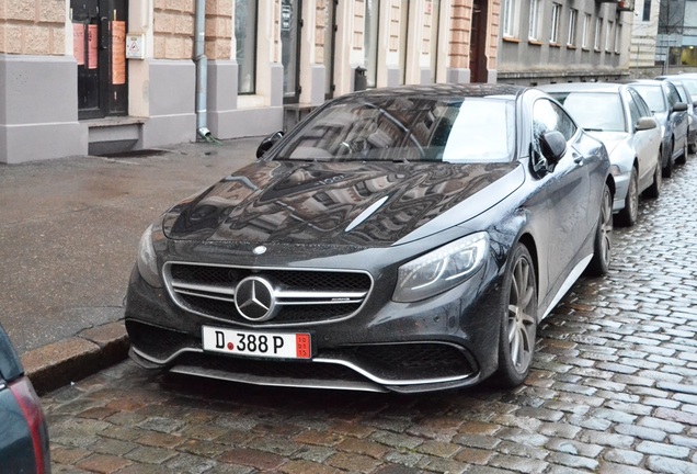 Mercedes-Benz S 63 AMG Coupé C217