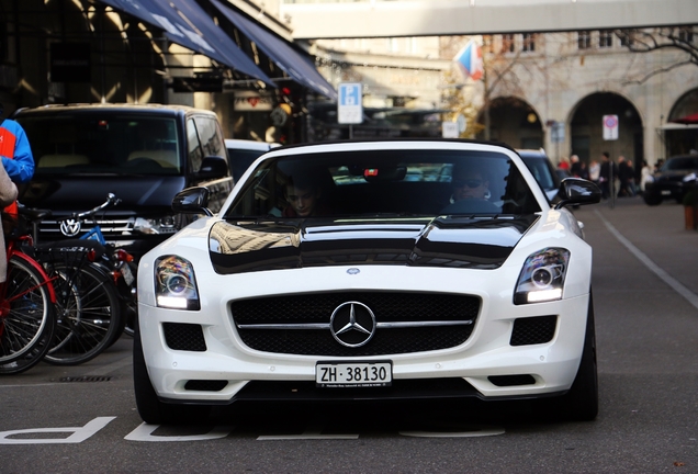 Mercedes-Benz SLS AMG GT Roadster Final Edition