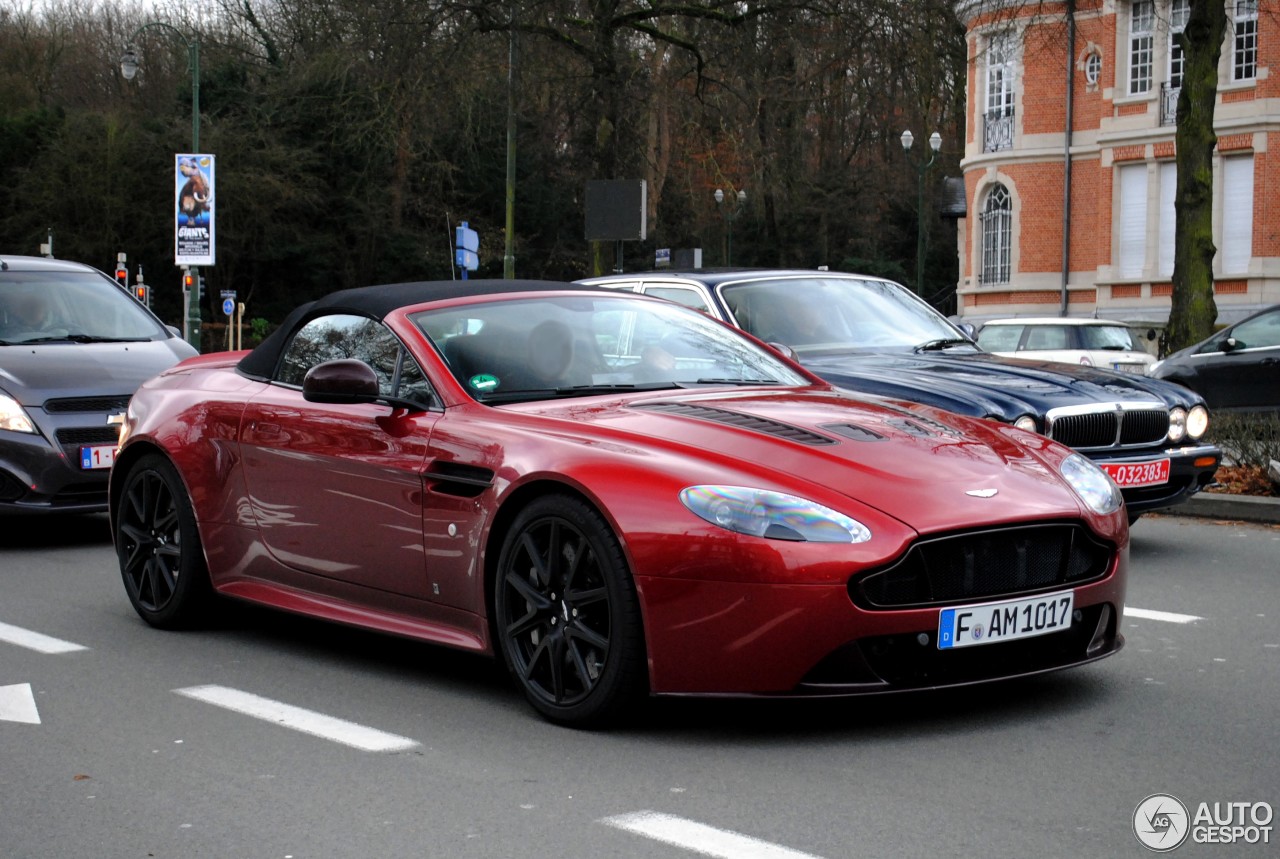 Aston Martin V12 Vantage S Roadster