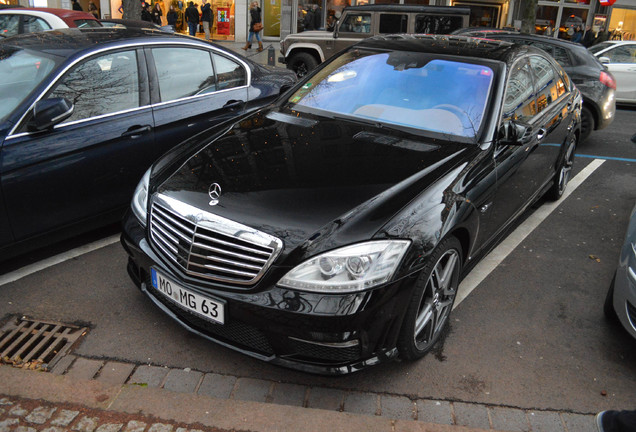 Mercedes-Benz S 63 AMG W221 2010