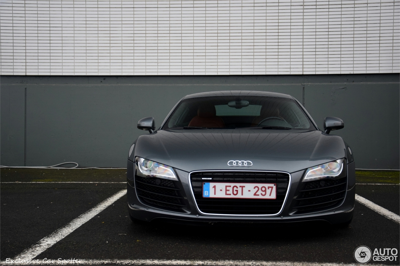 Audi R8