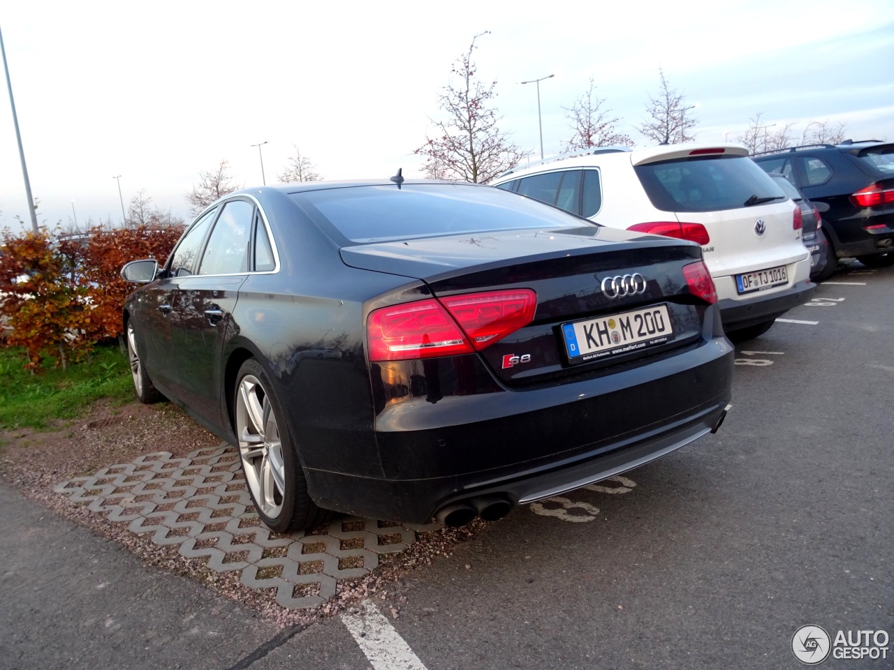 Audi S8 D4