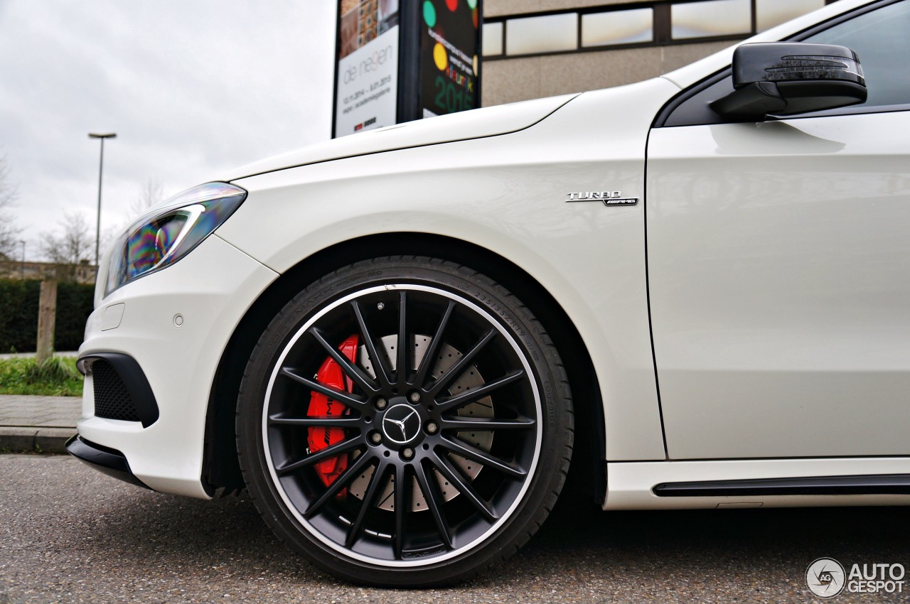 Mercedes-Benz A 45 AMG