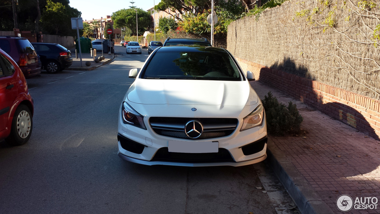 Mercedes-Benz CLA 45 AMG C117