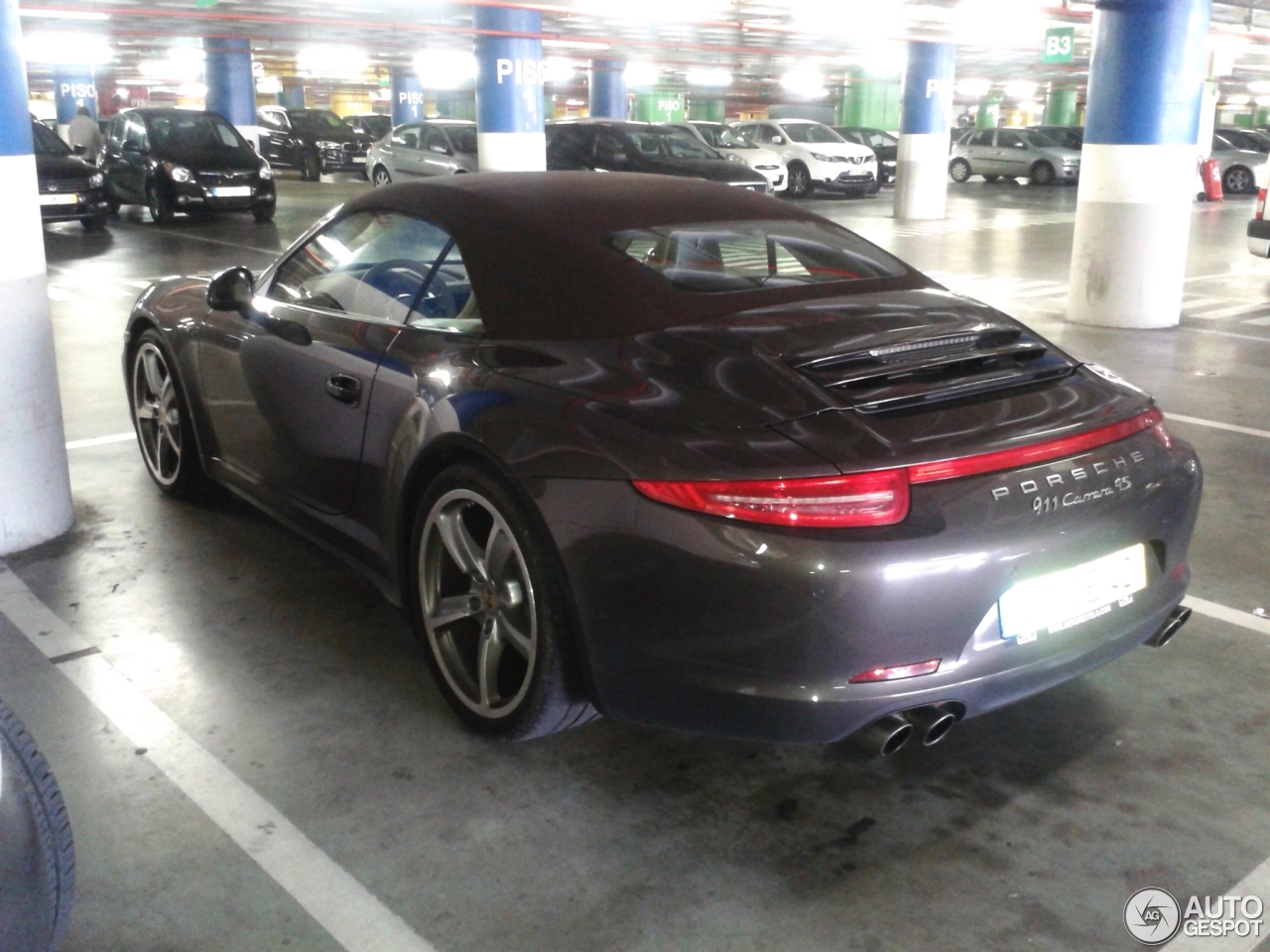 Porsche 991 Carrera 4S Cabriolet MkI