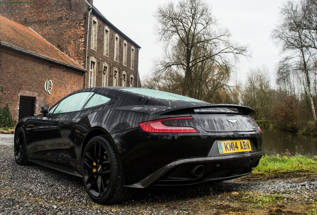 Aston Martin Vanquish 2015 Carbon Black Edition