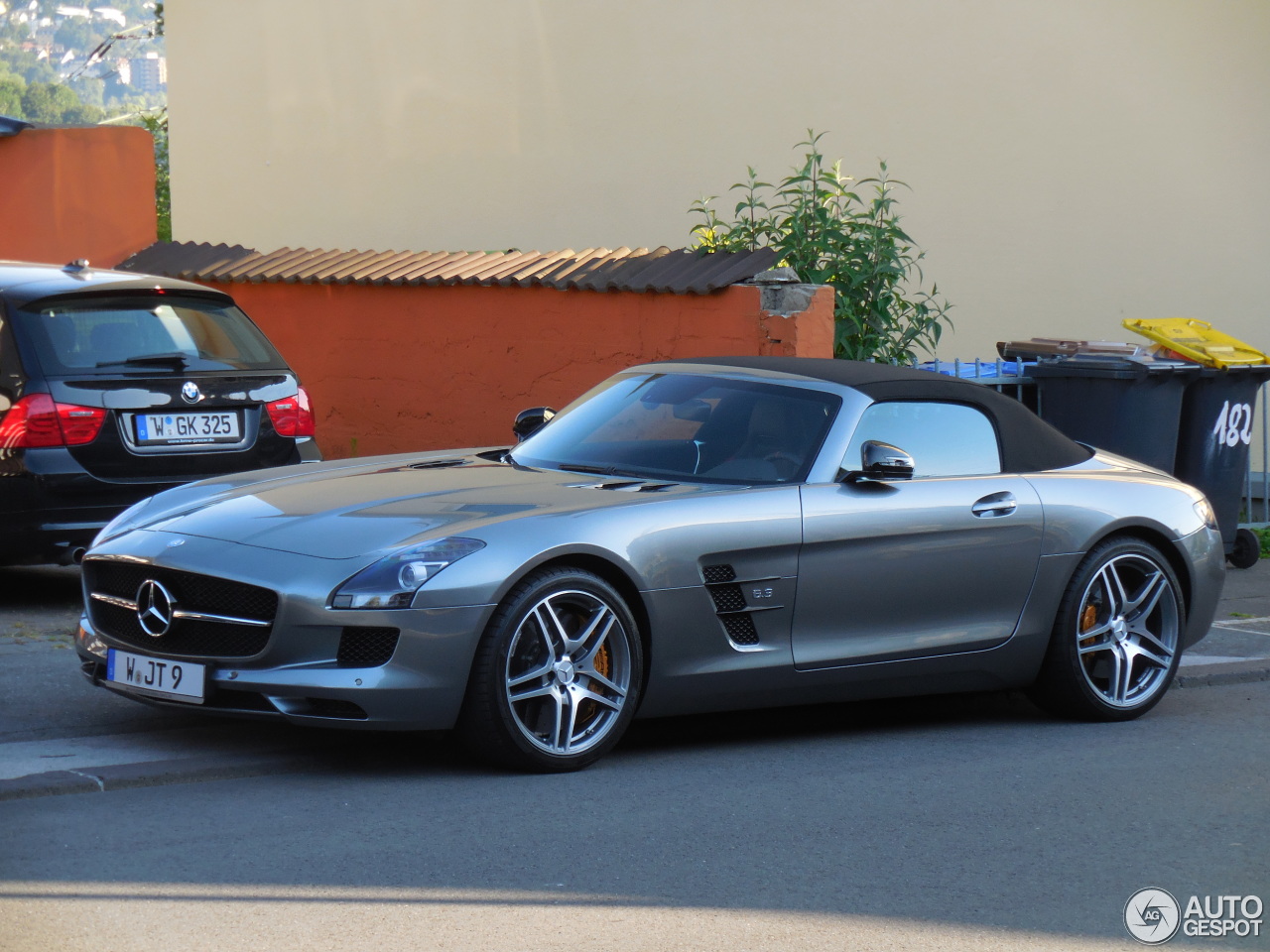 Mercedes-Benz SLS AMG GT Roadster