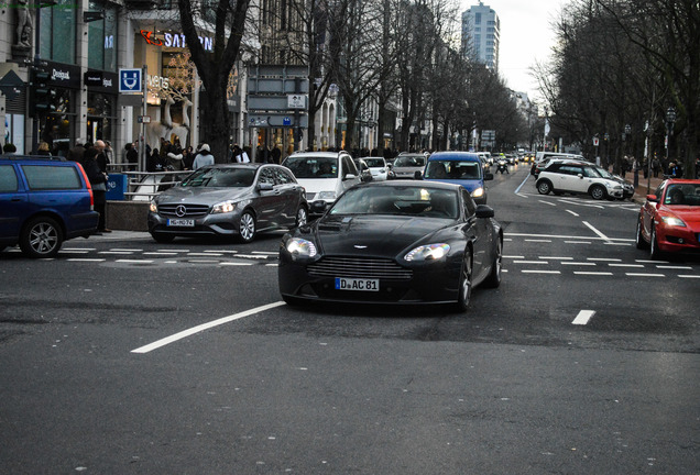 Aston Martin V8 Vantage S