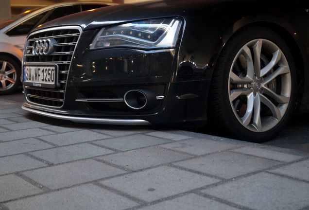 Audi S8 D4