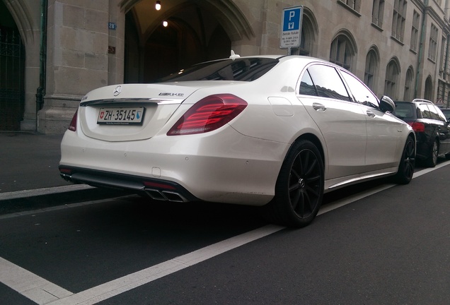 Mercedes-Benz S 63 AMG V222