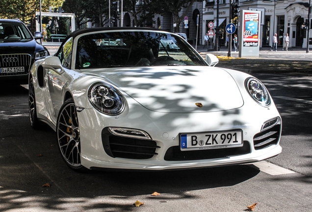 Porsche 991 Turbo S Cabriolet MkI