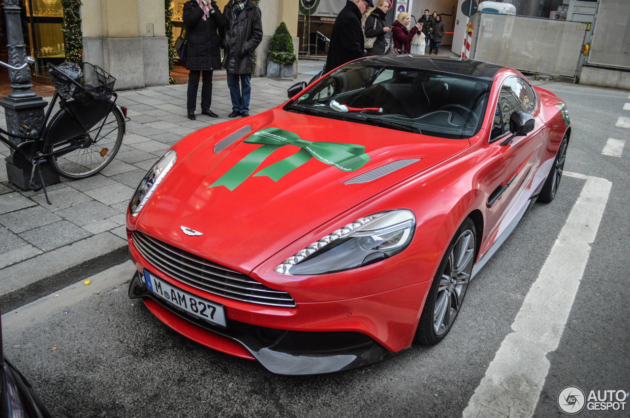 Aston Martin Vanquish 2013